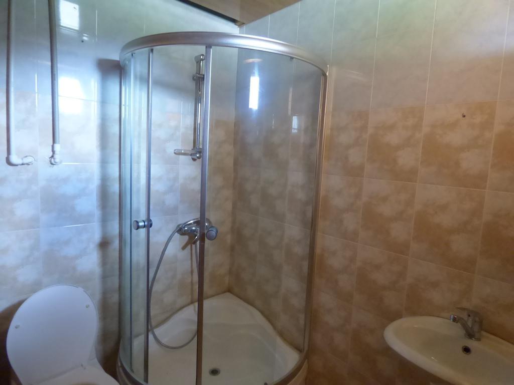 Hotel Hatsvali Mestia Zimmer foto